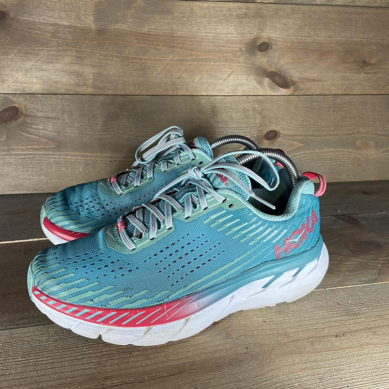 hoka one one clifton 5 womens