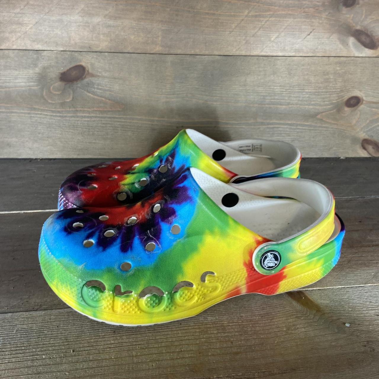 Crocs shoes tie dye online