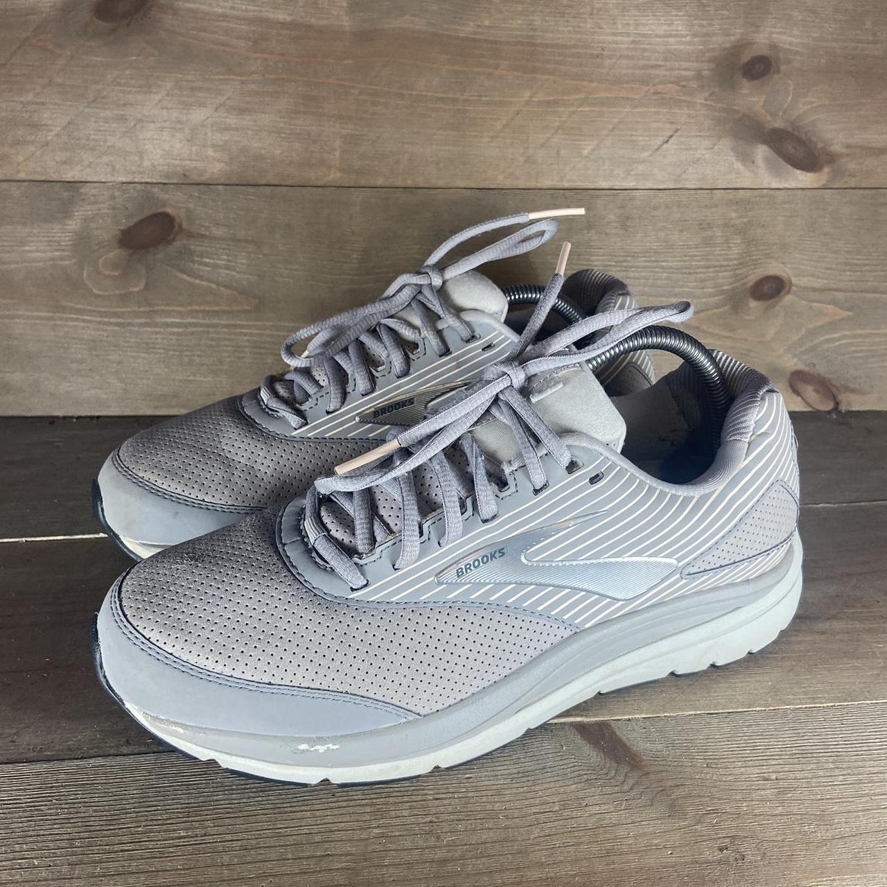 brooks addiction walker womens size 10 wide shoes. Depop