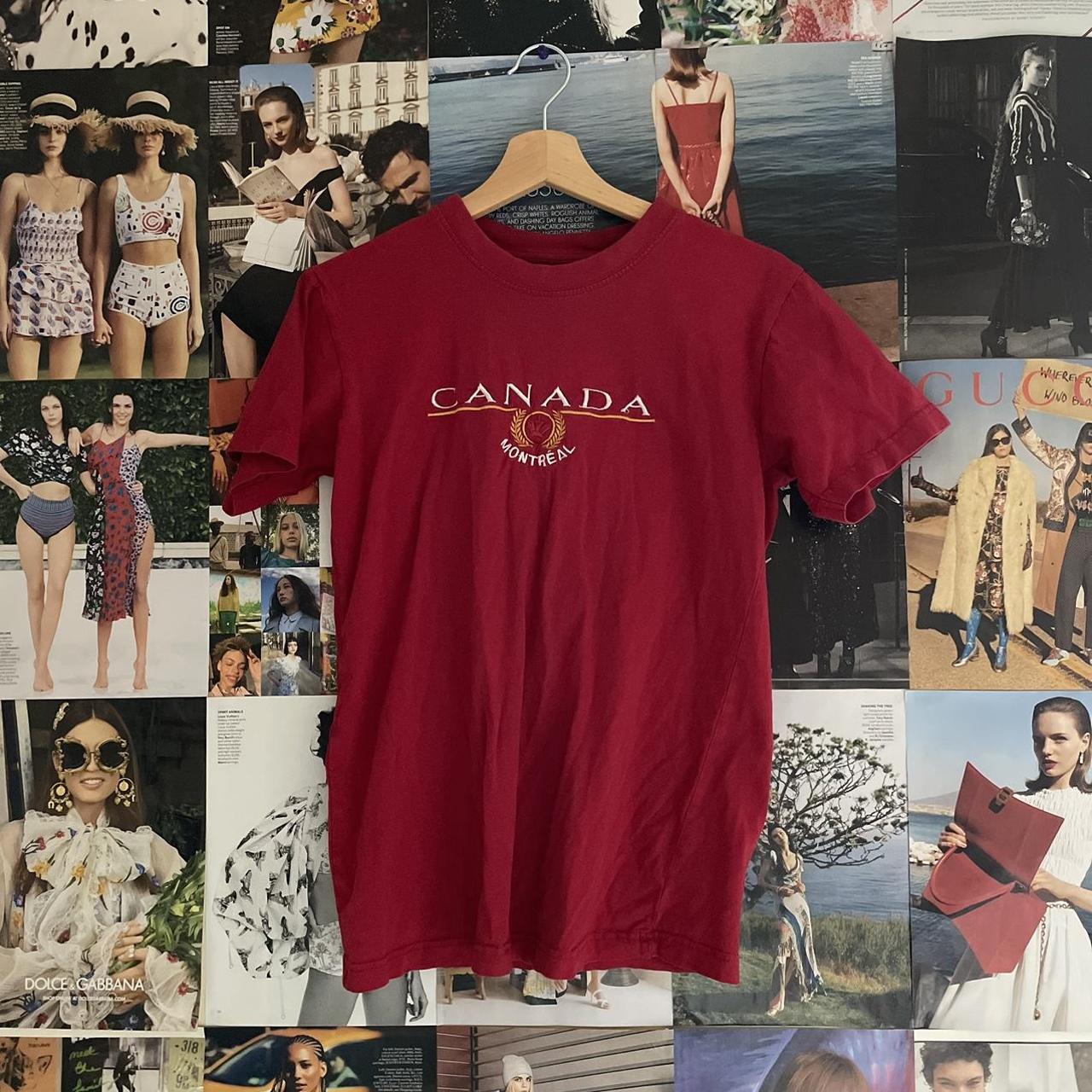 montréal canada tshirt embroidery is a little worn Depop