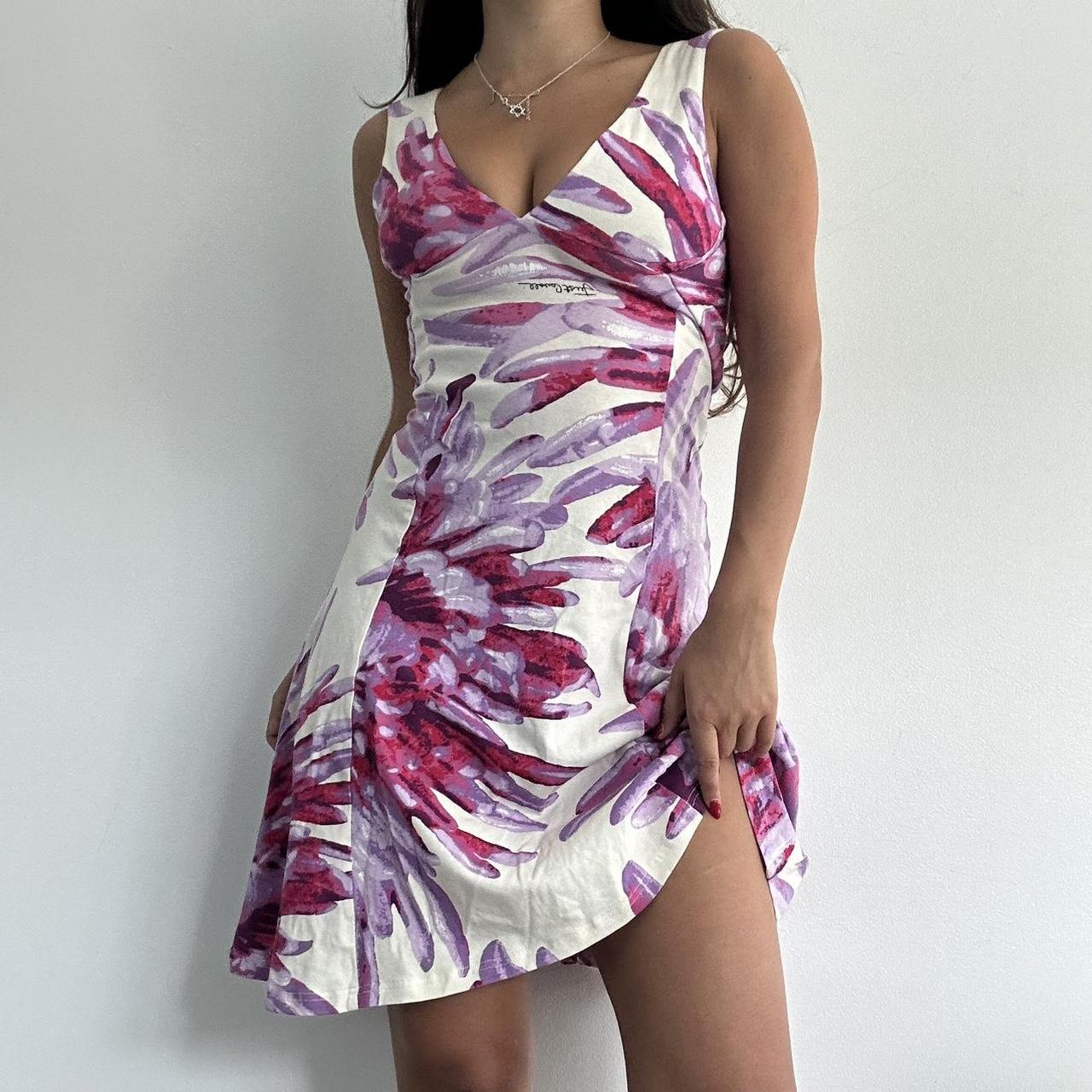 item listed by vivavocevintage