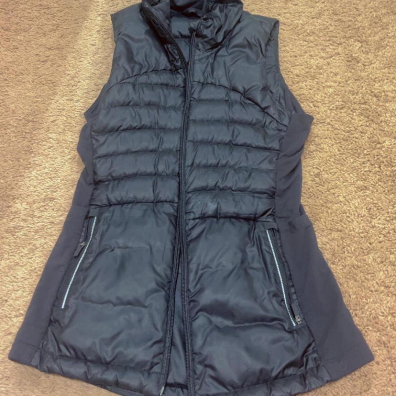 Amazing lulu puffer vest! Too small for me now. - Depop