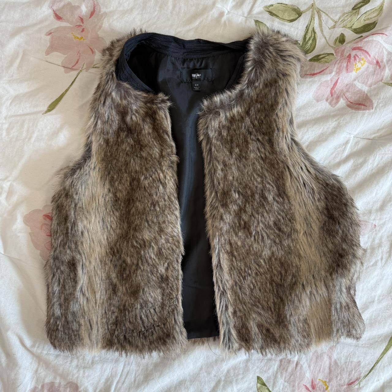 item listed by basicblonde11