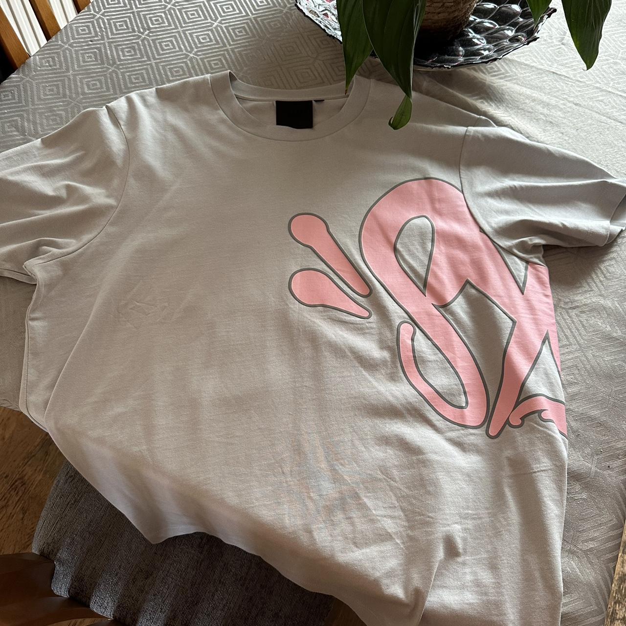 Syna World t-shirt in grey and pink. Size XL and... - Depop