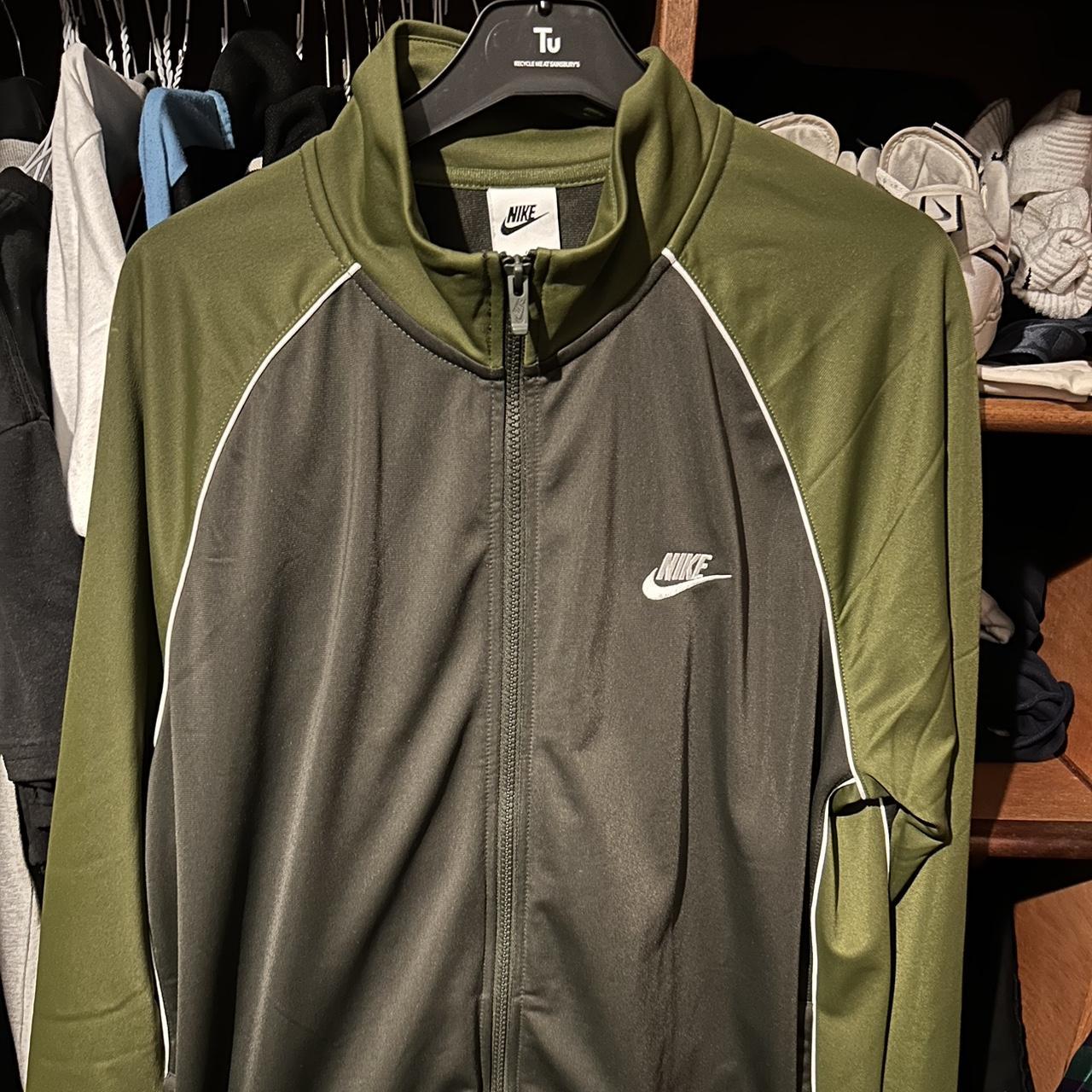 Mens nike tracksuit on sale khaki