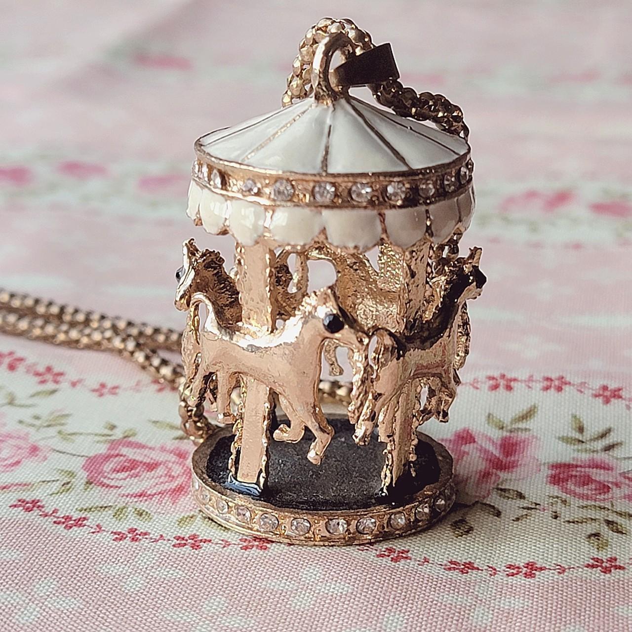 Women's Gold Jewellery (2)