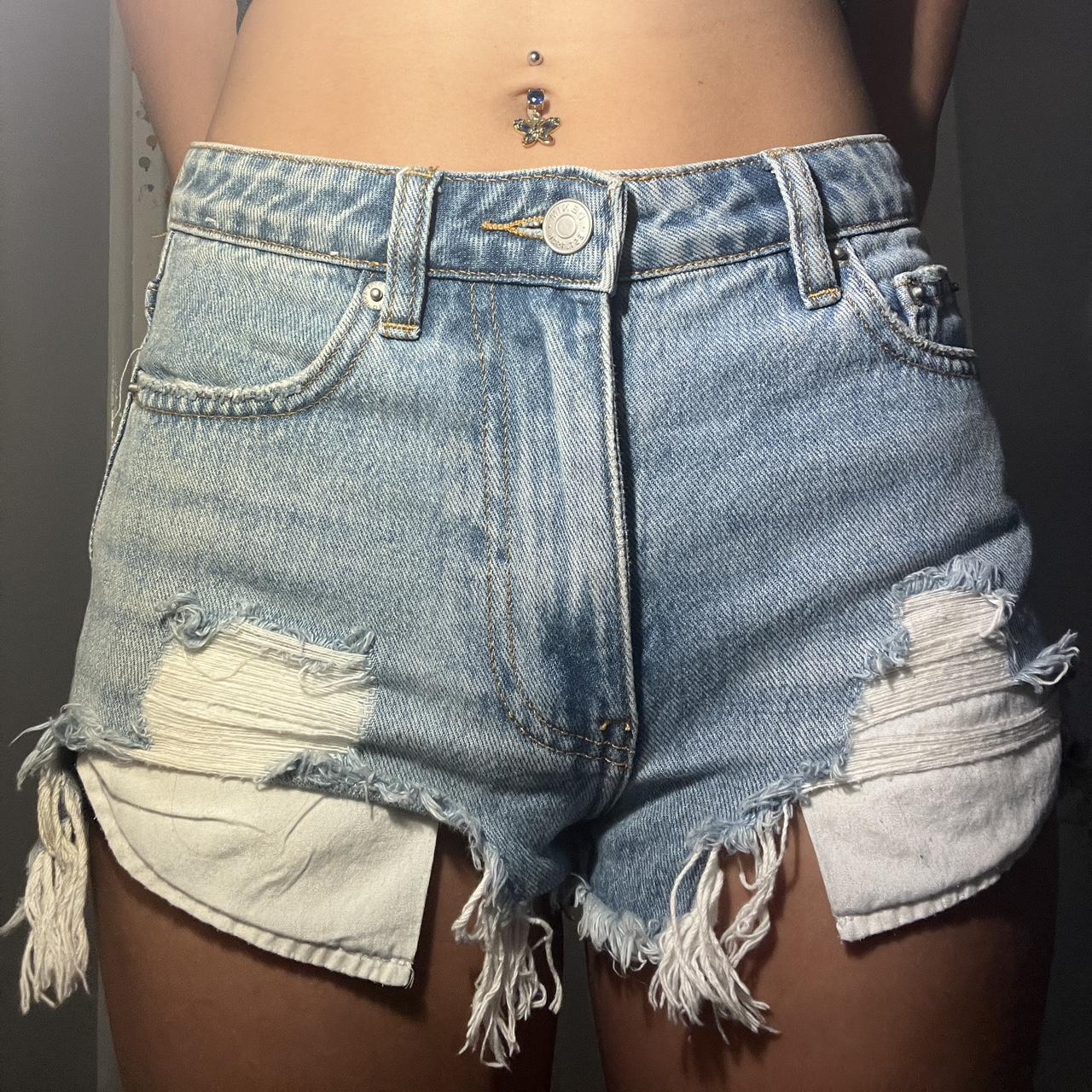 glassons low rise denim shorts size 6 Depop