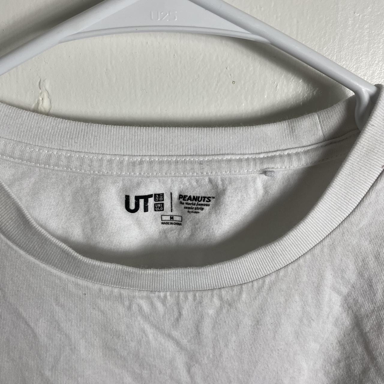 UNIQLO Men's White T-shirt | Depop