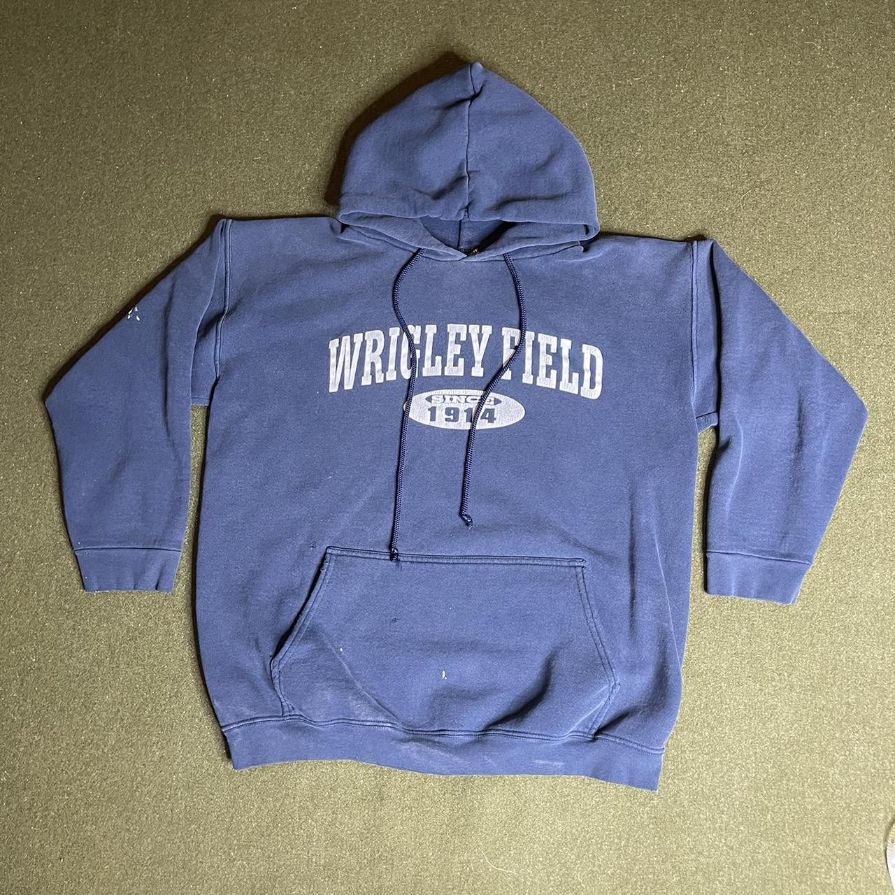 Vintage Wrigley Field hoodie size medium. Aged and