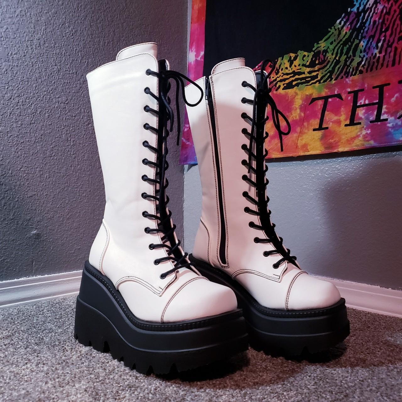 Demonia Shaker72 Boots Size Women's 8 🌐Please... Depop