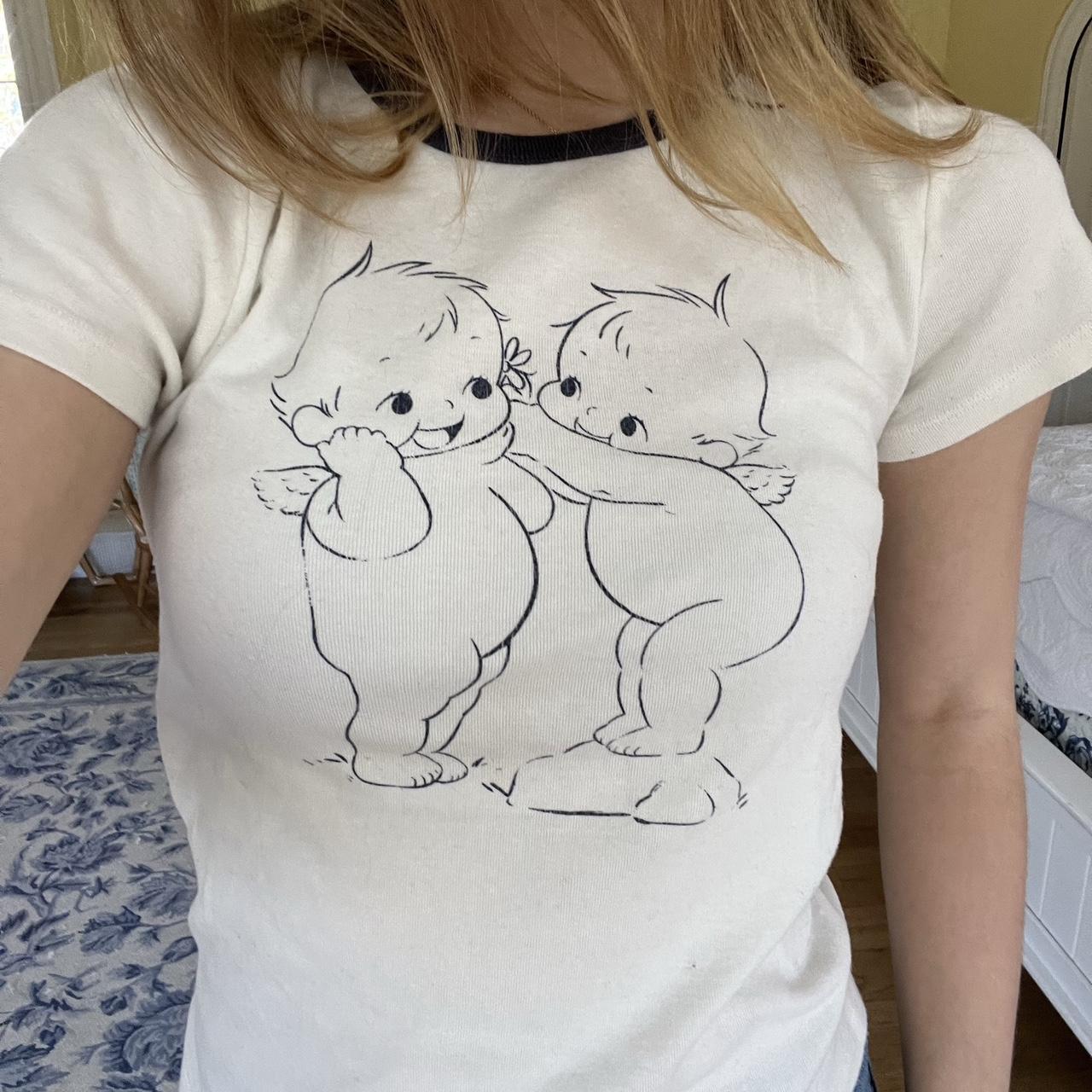 Brandy Melville Women's Navy and Cream Tshirt Depop