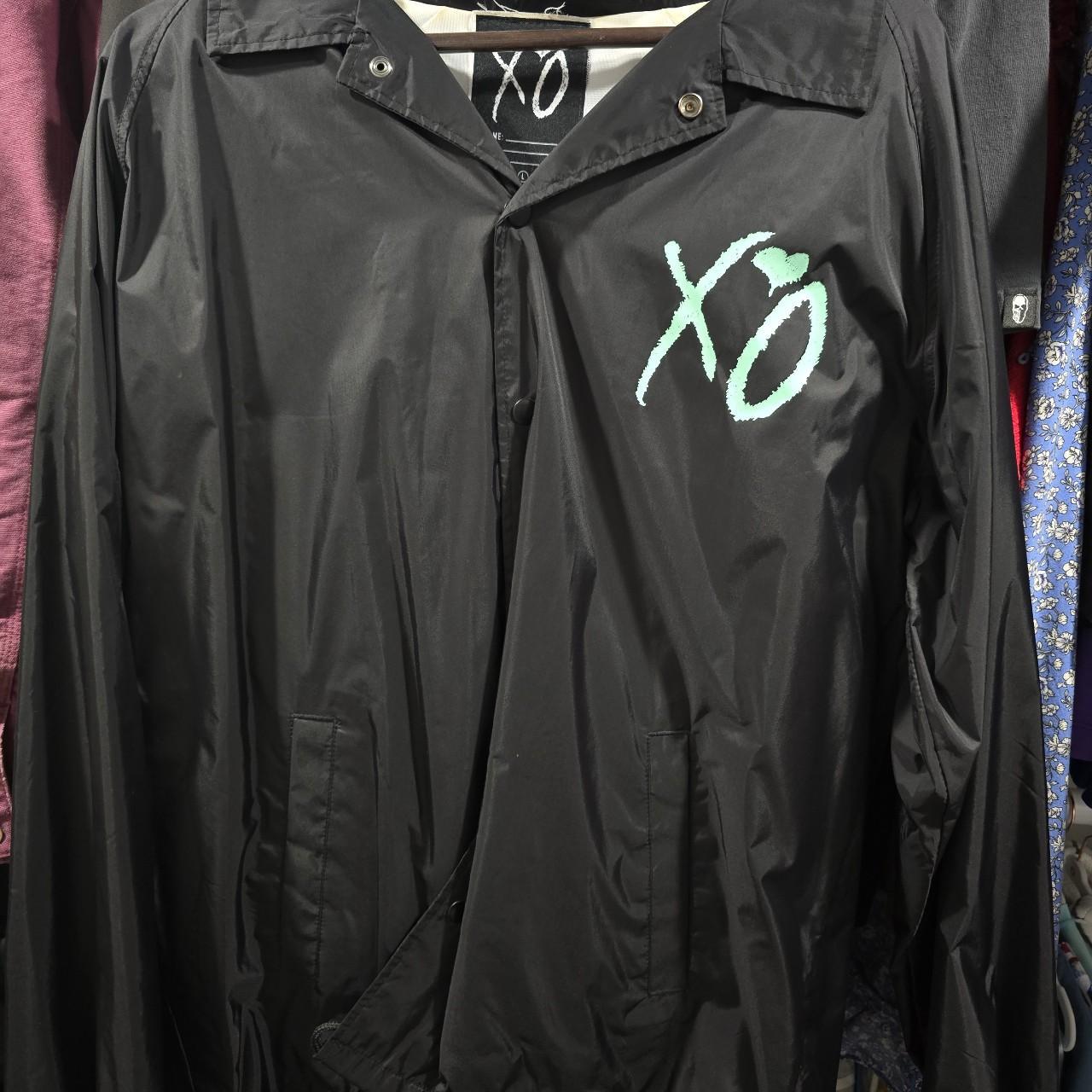 item listed by j_smooveee