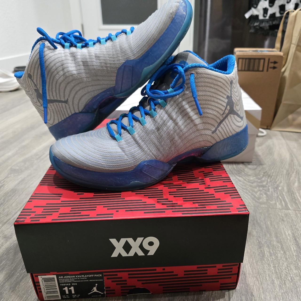 item listed by j_smooveee