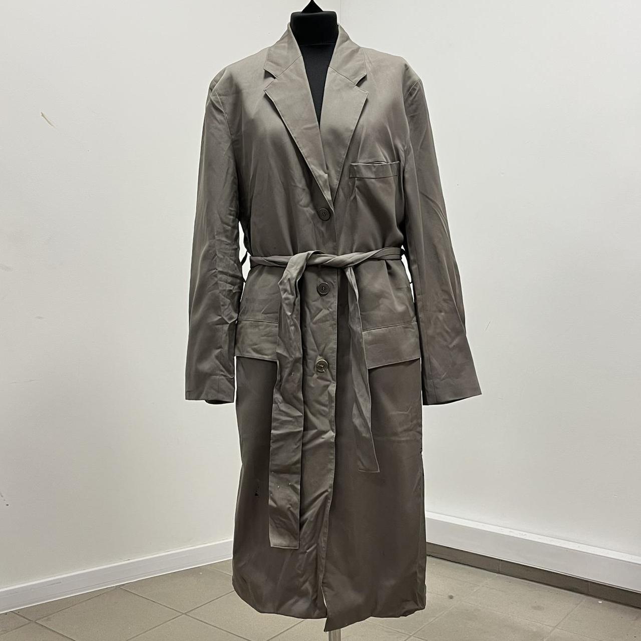item listed by emilysclth