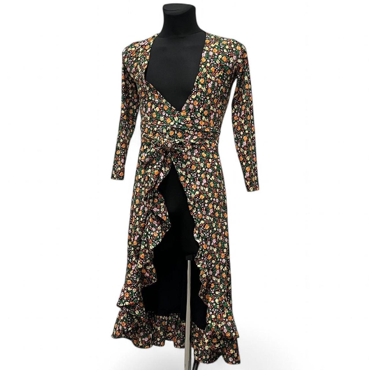 item listed by emilysclth