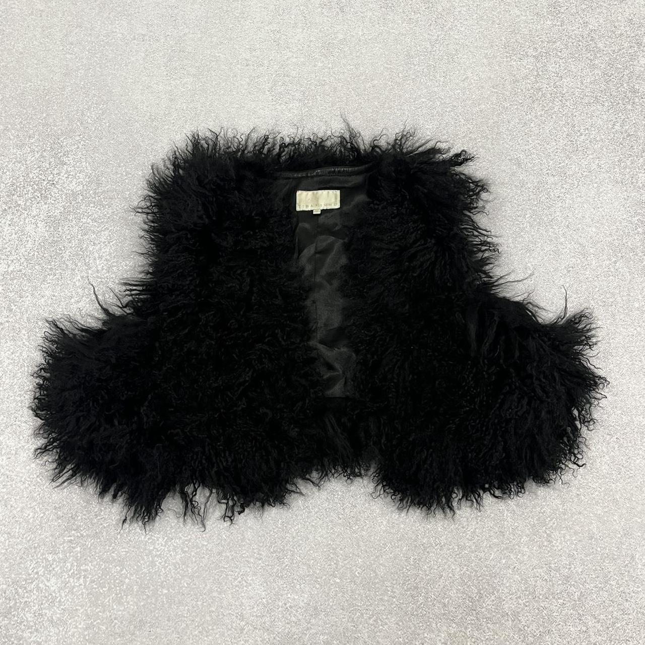 item listed by emilysclth