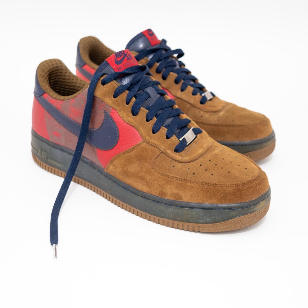 Nike Men's Blue and Brown Trainers Depop