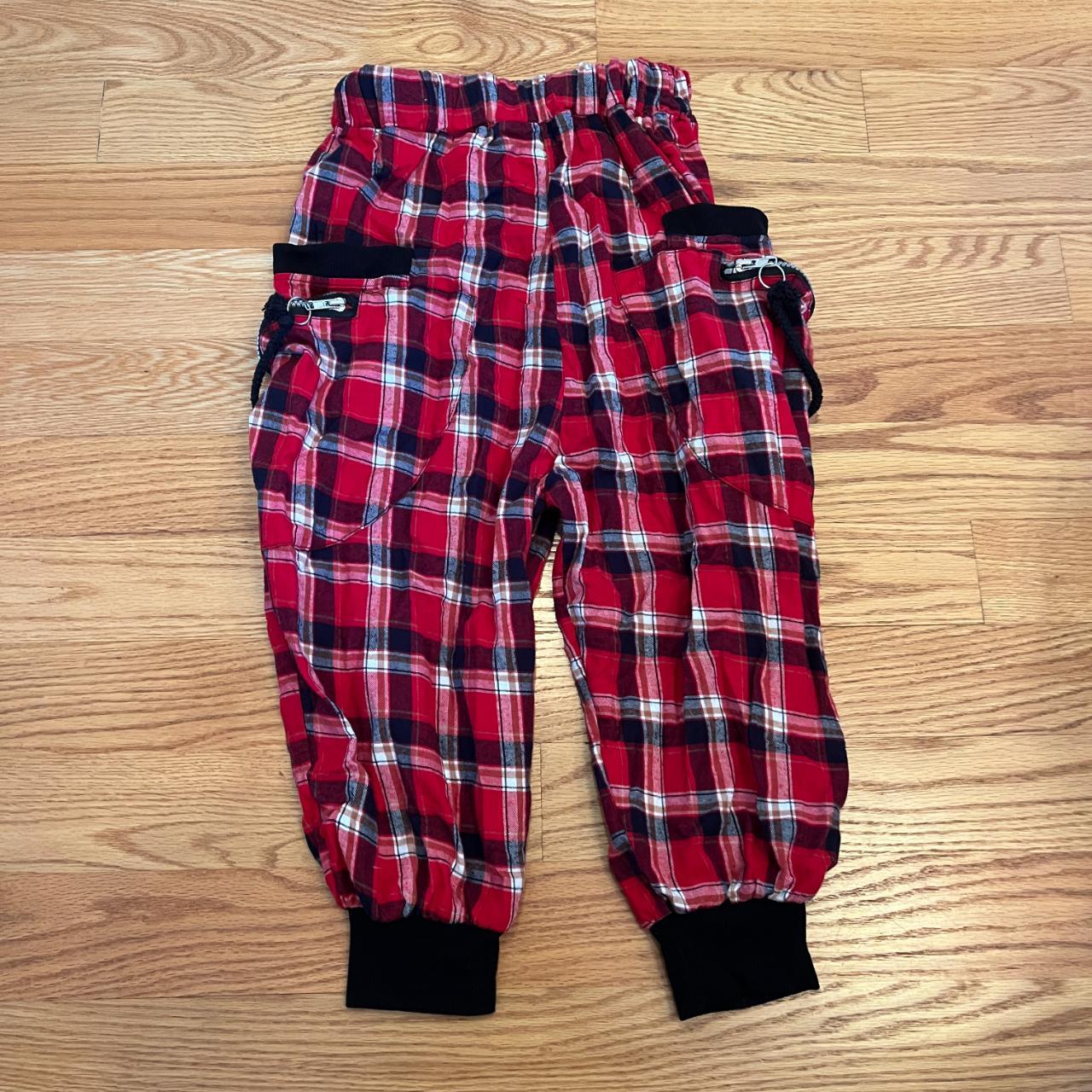 item listed by sophielamm