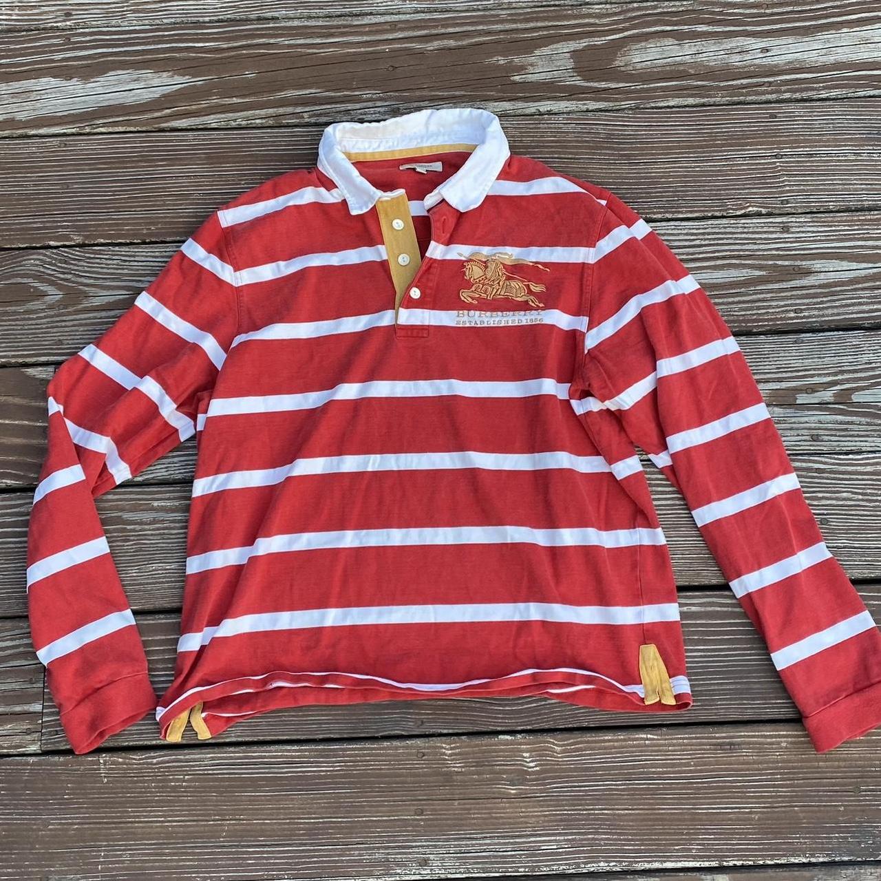 Burberry t shirt XL Red store