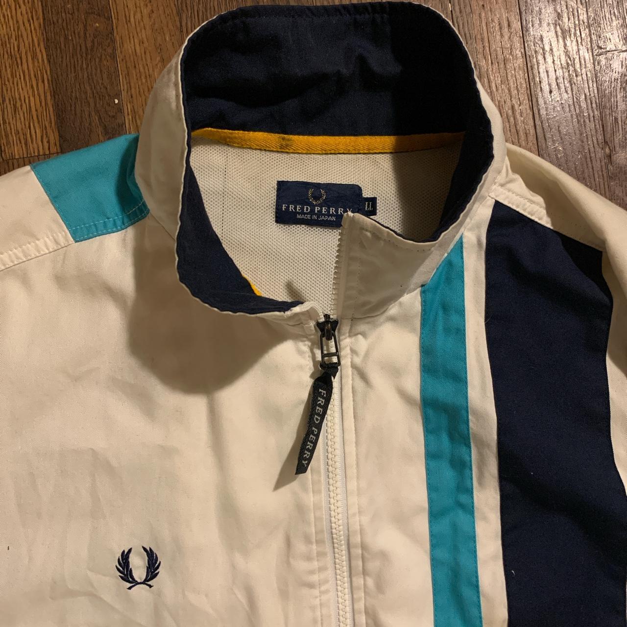 Fred Perry Men's Blue and White Top (2)