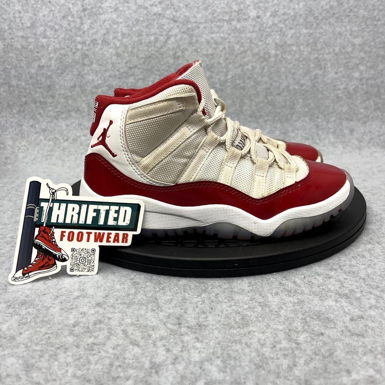 Jordan 11 white and red high best sale