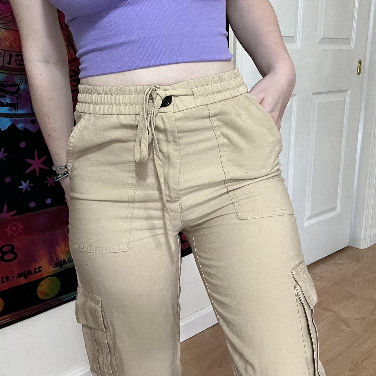 soft flowy zara cargo/khaki type pants, zipper and - Depop