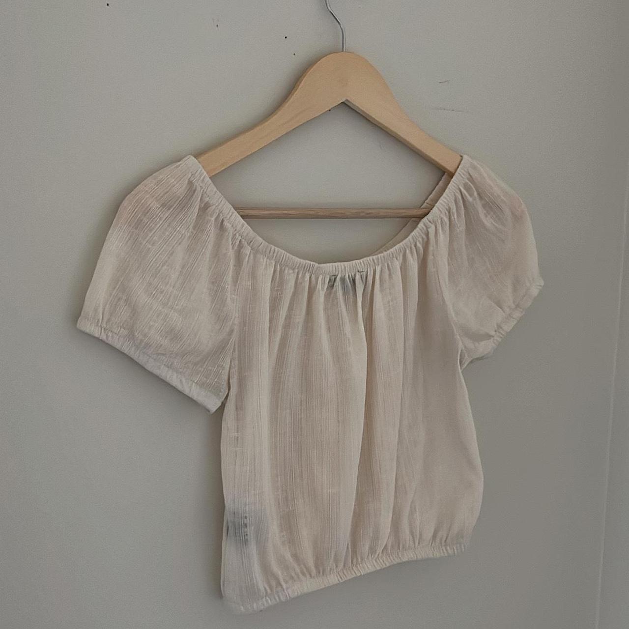 Women's Cream Crop-top | Depop