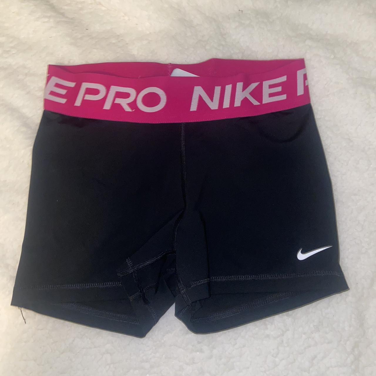 black pink nike pros! - Depop