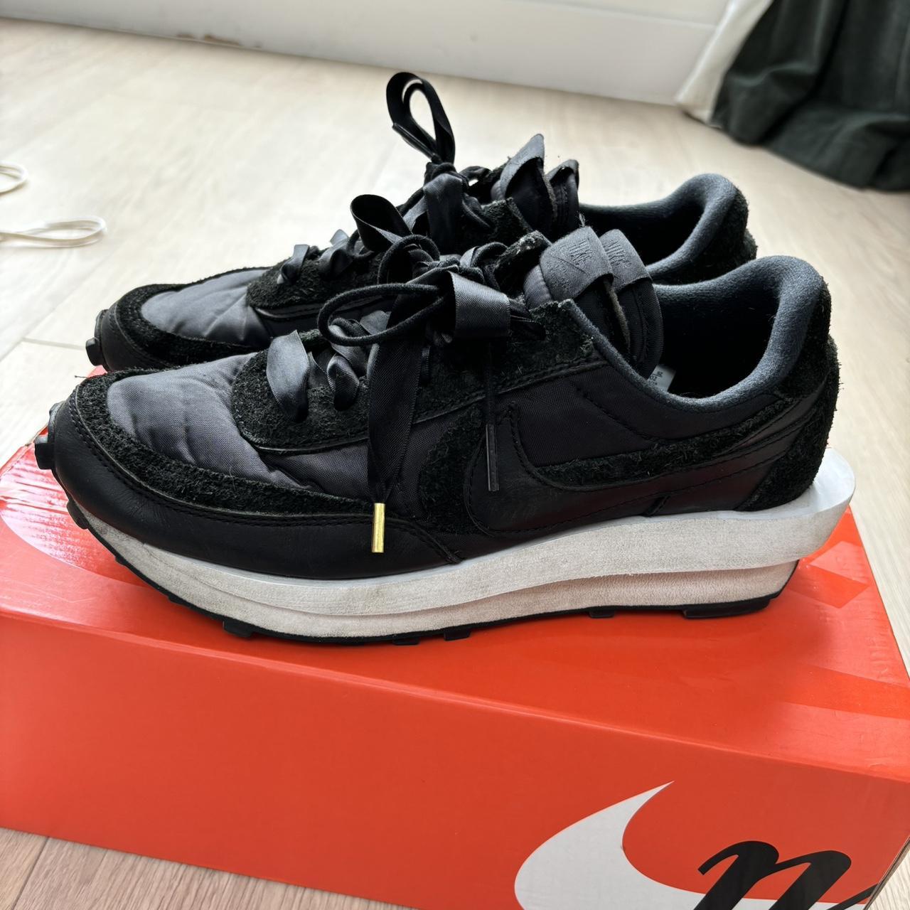 Nike x sacai waffle black best sale