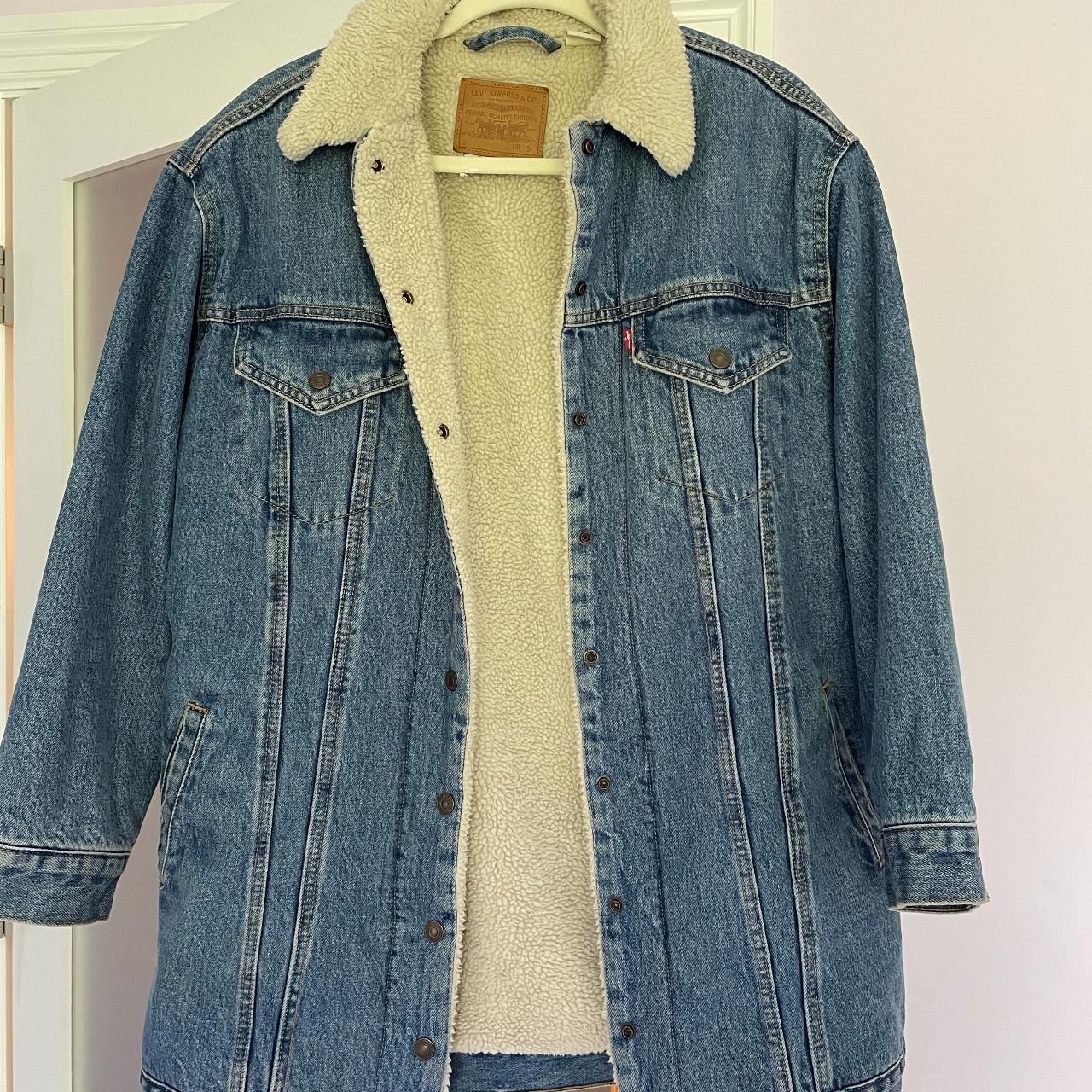 Levi denim jacket outlet with fur lining women's