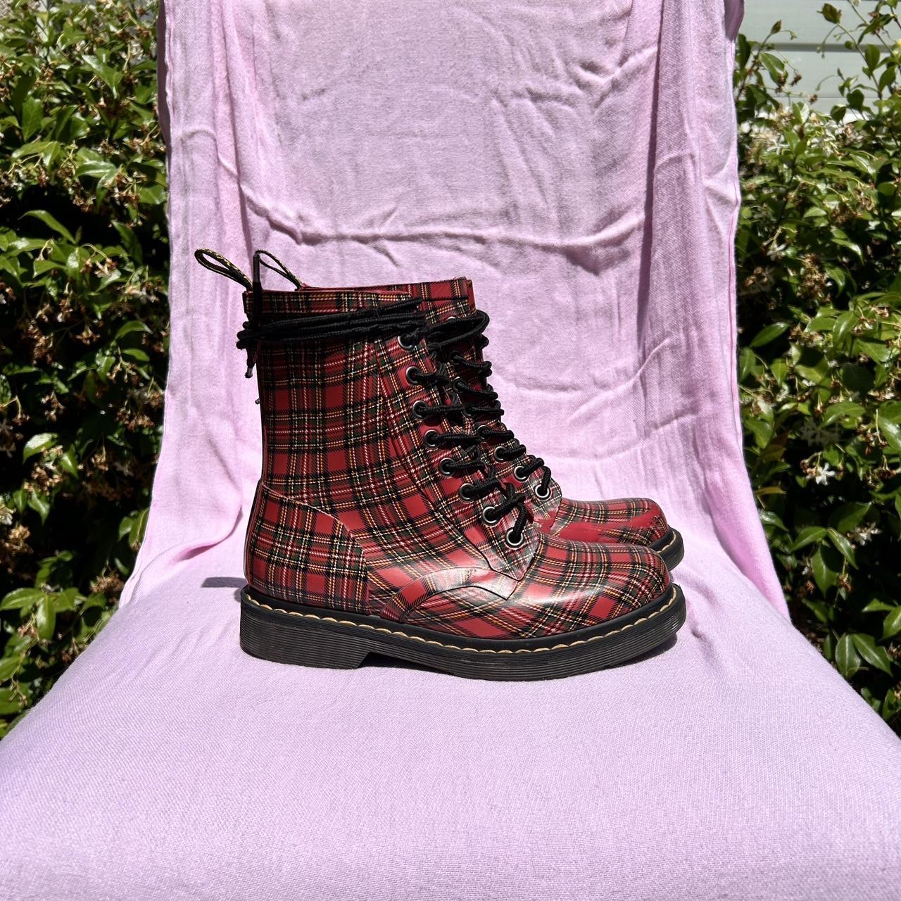 Deadstock Dr. Martens Drench Red Plaid 8 Eye Rain