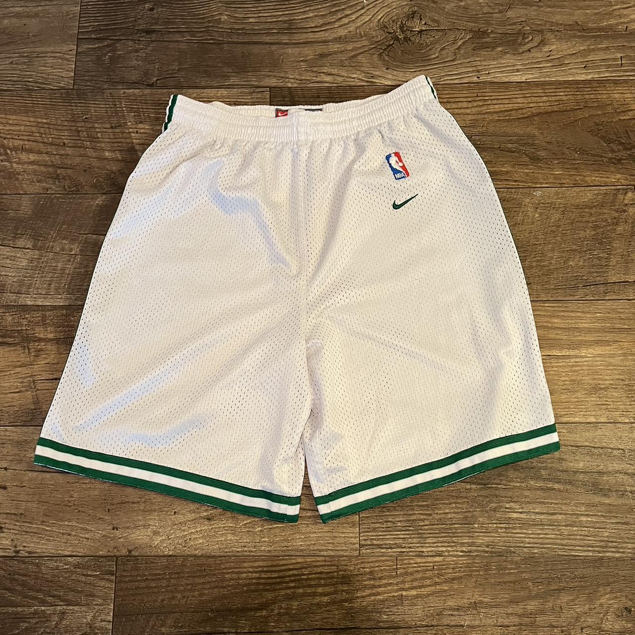 Super Clean Nike Team Apparel NBA Celtics Colorway... - Depop