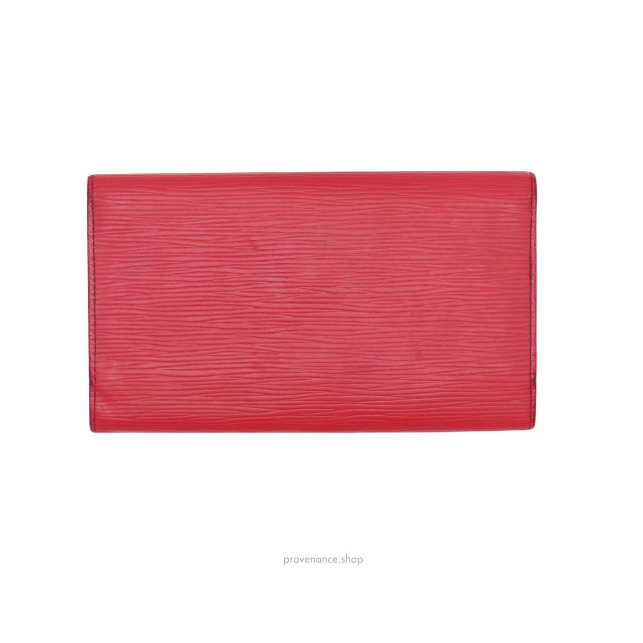 Louis Vuitton 6CC Bifold Wallet - Red Epi - Depop