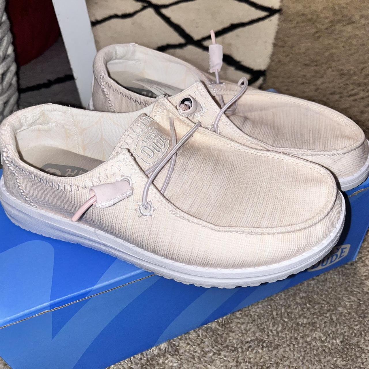 hey dudes light blue