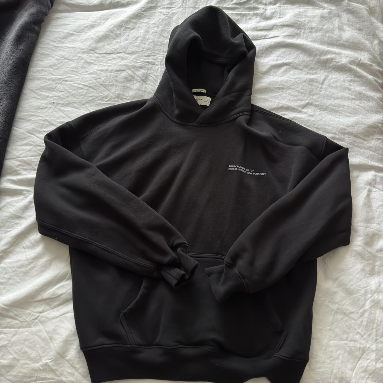 Abercrombie and hotsell fitch black hoodie