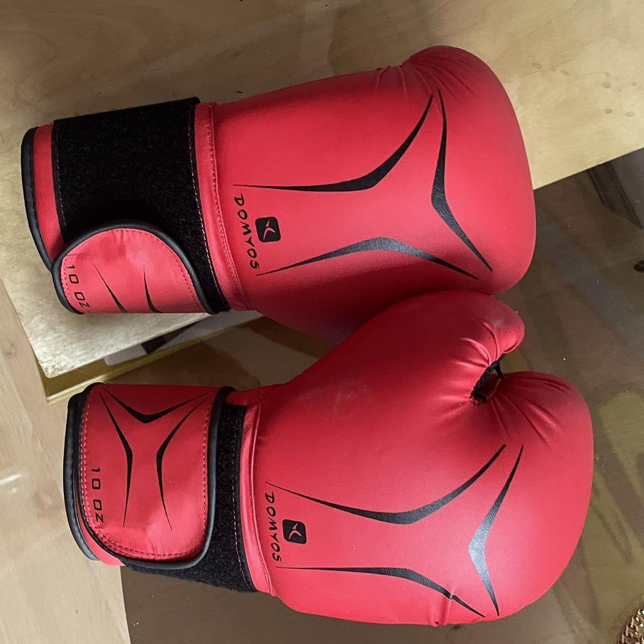 Domyos store boxing gloves