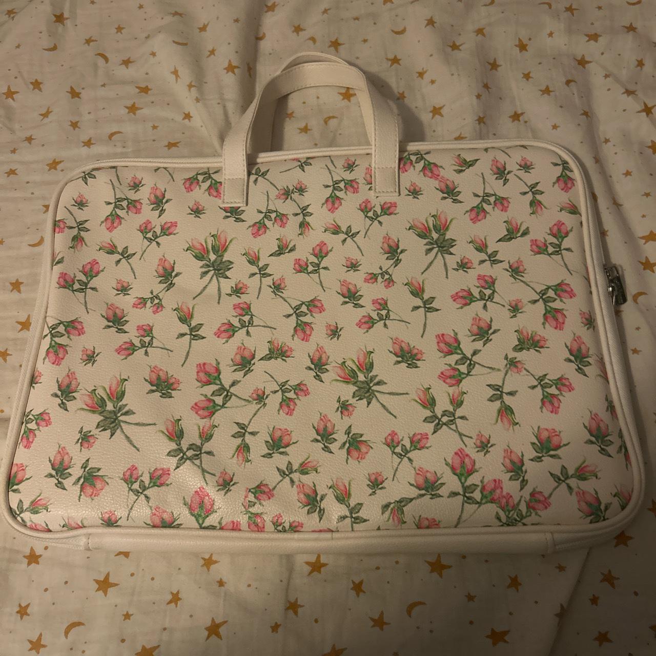 pls use depop payment!! wildflower laptop bag!... Depop