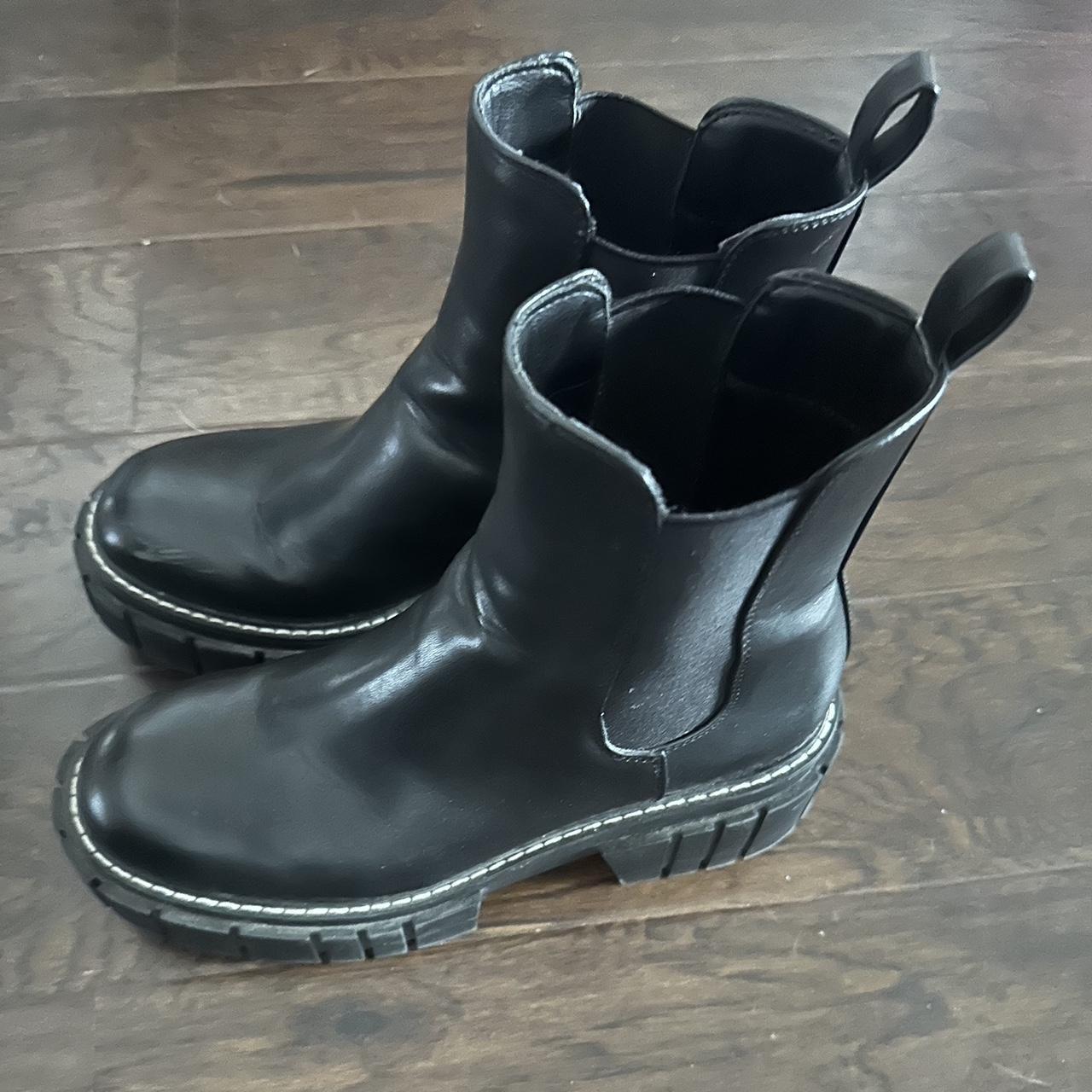 madden girl chelsea boot