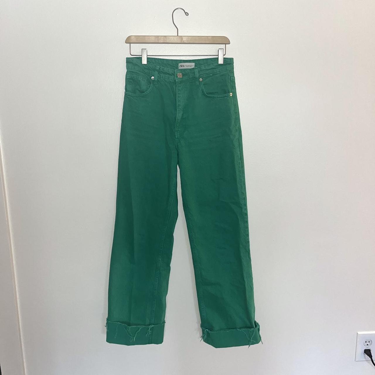 Zara Women's Green Trousers | Depop