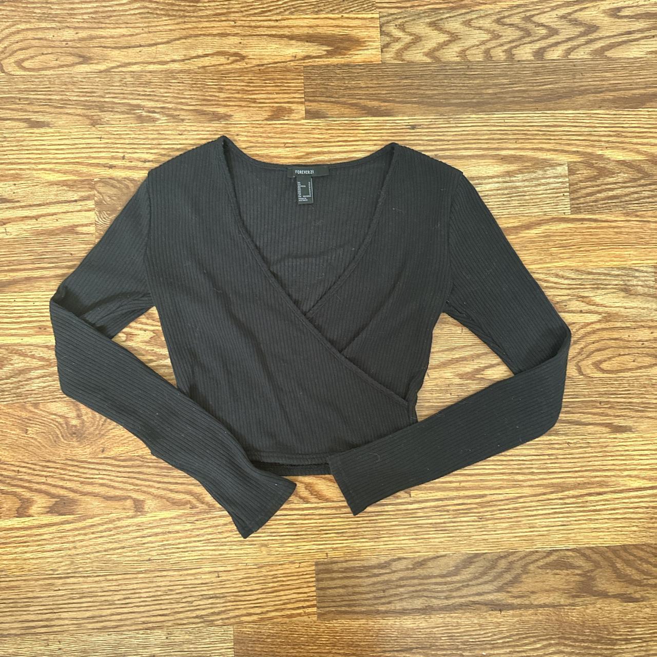 Forever 21 Black V Neck Long Sleeve Shirt Forever 21 Small Long