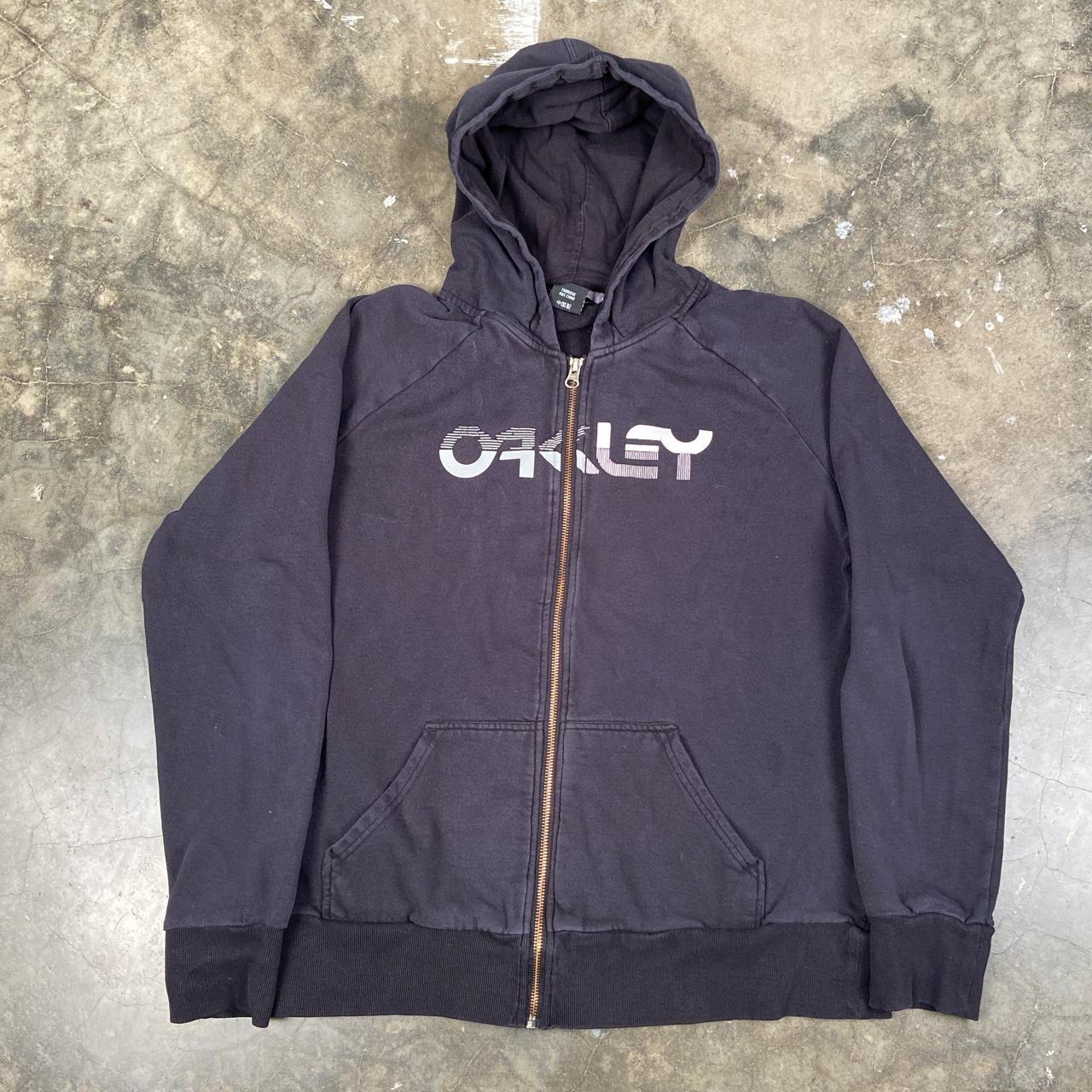 Y2K Oakley Zip Up Sweatshirt Hoodie. Size XL fits a... - Depop