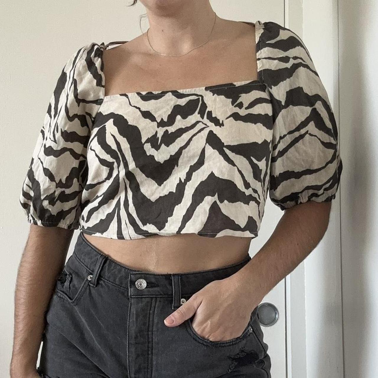 item listed by camilescloset