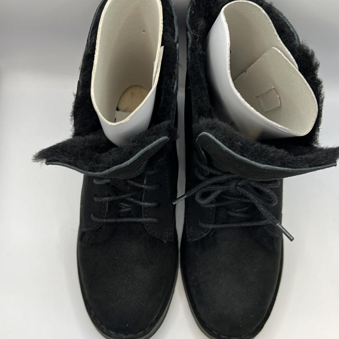 Ugg on sale quincy black