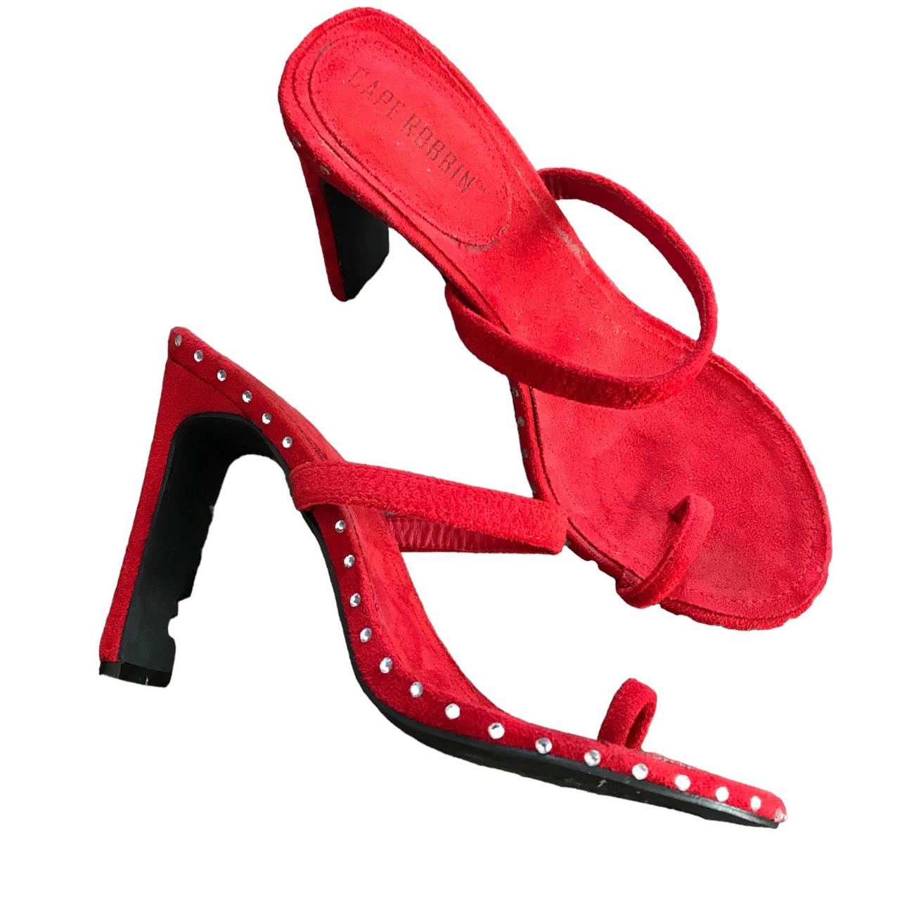 Cape robbin hot sale red heels