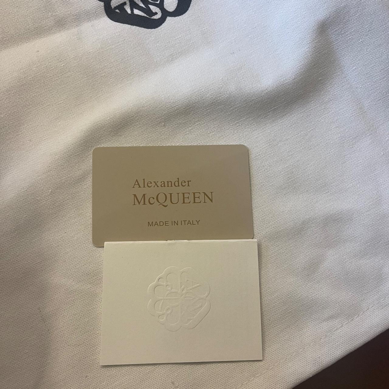 Mcqueen indossate clearance