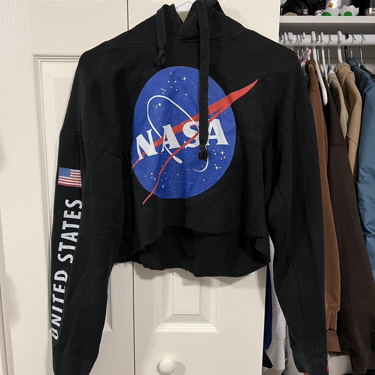 Pull and bear nasa sweatshirt hot sale