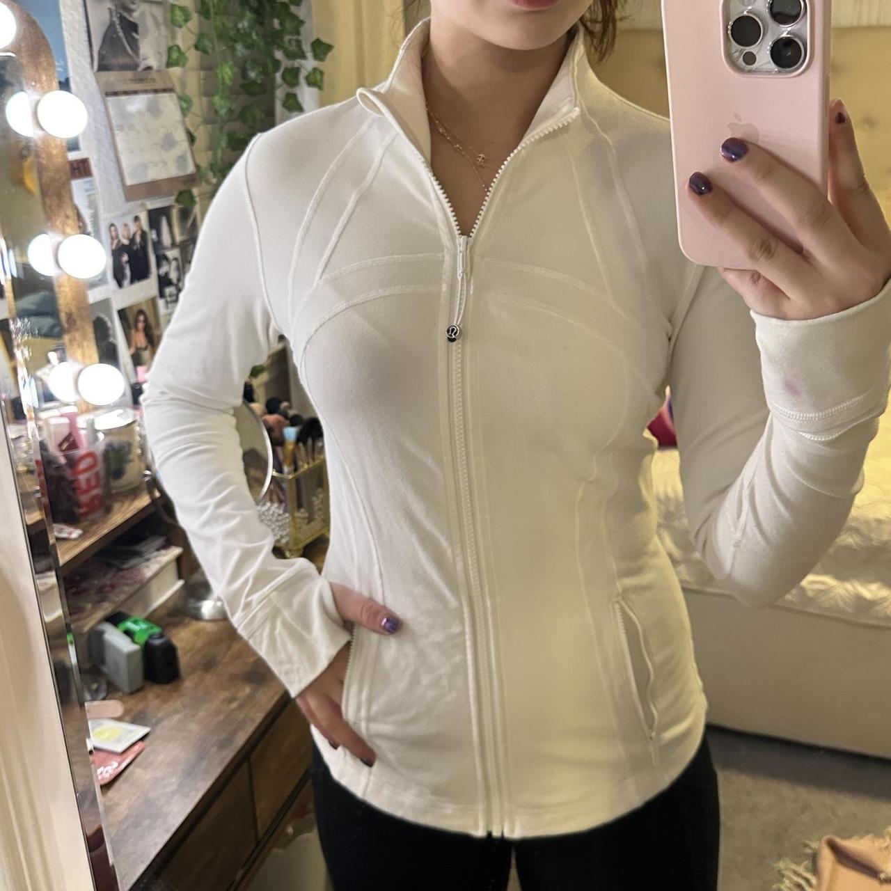 Lululemon Define jacket White Used Size 6/8 - Depop