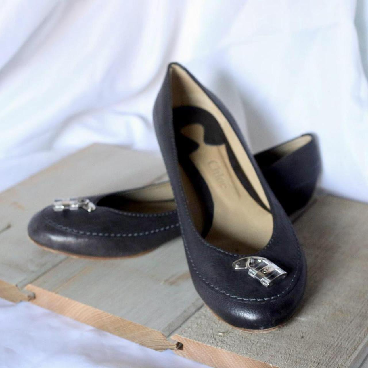 Chloé Women's Navy Balletshoes Depop