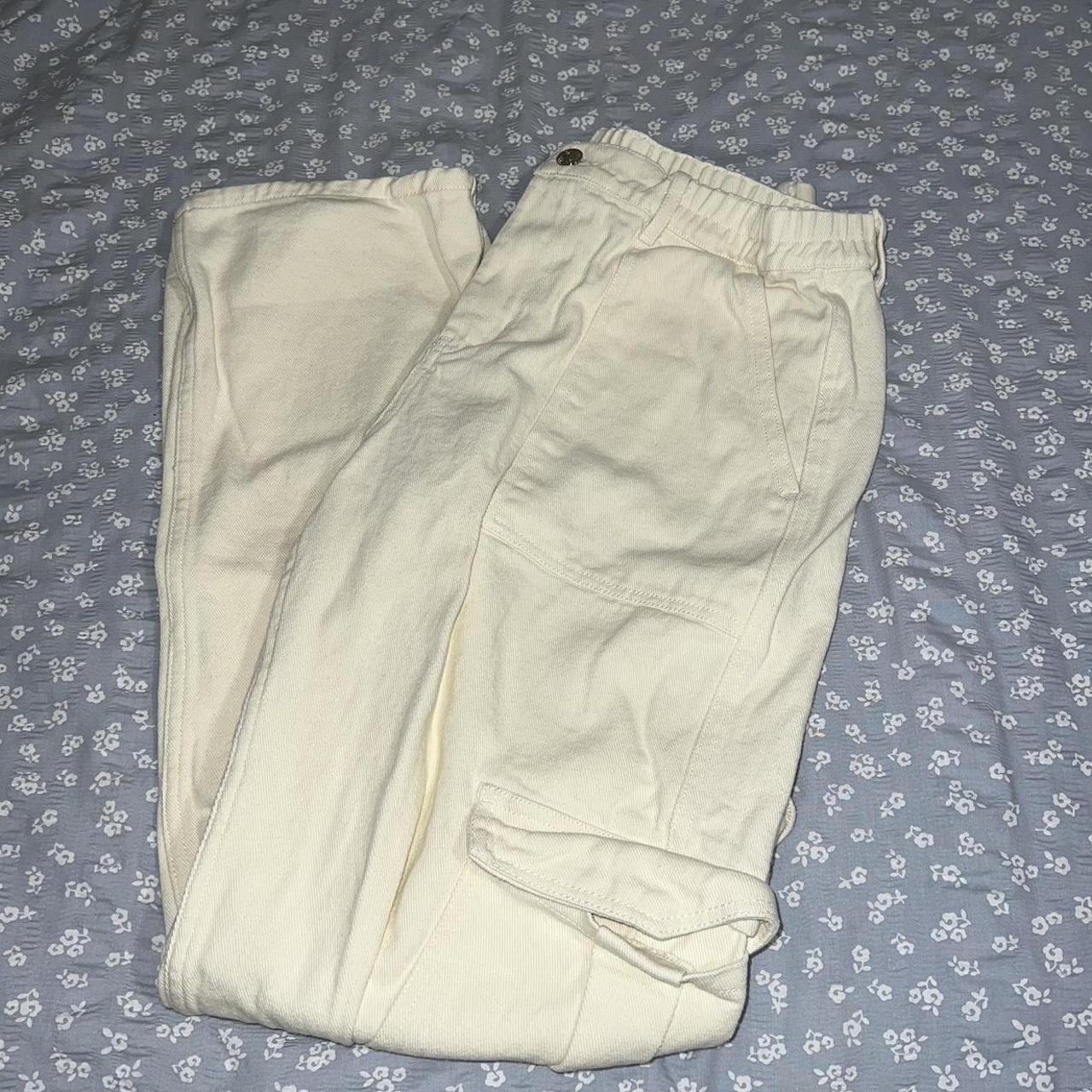 White Fox cream cargo pants! Size XL never worn,... - Depop