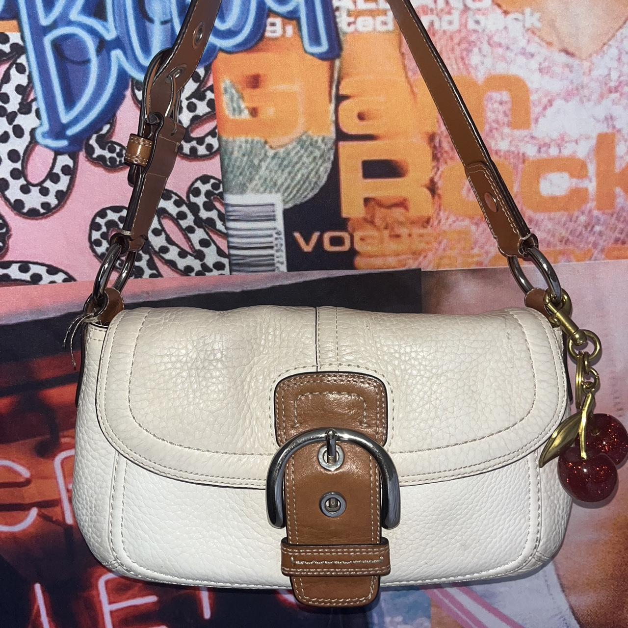 Coach Cream Pebble Leather Doctor 2024 Bag